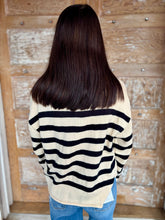 Wanderer's Pullover Top