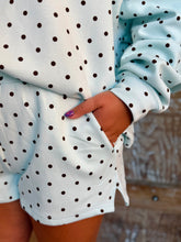 Simply Spotted Elastic Waistband Shorts