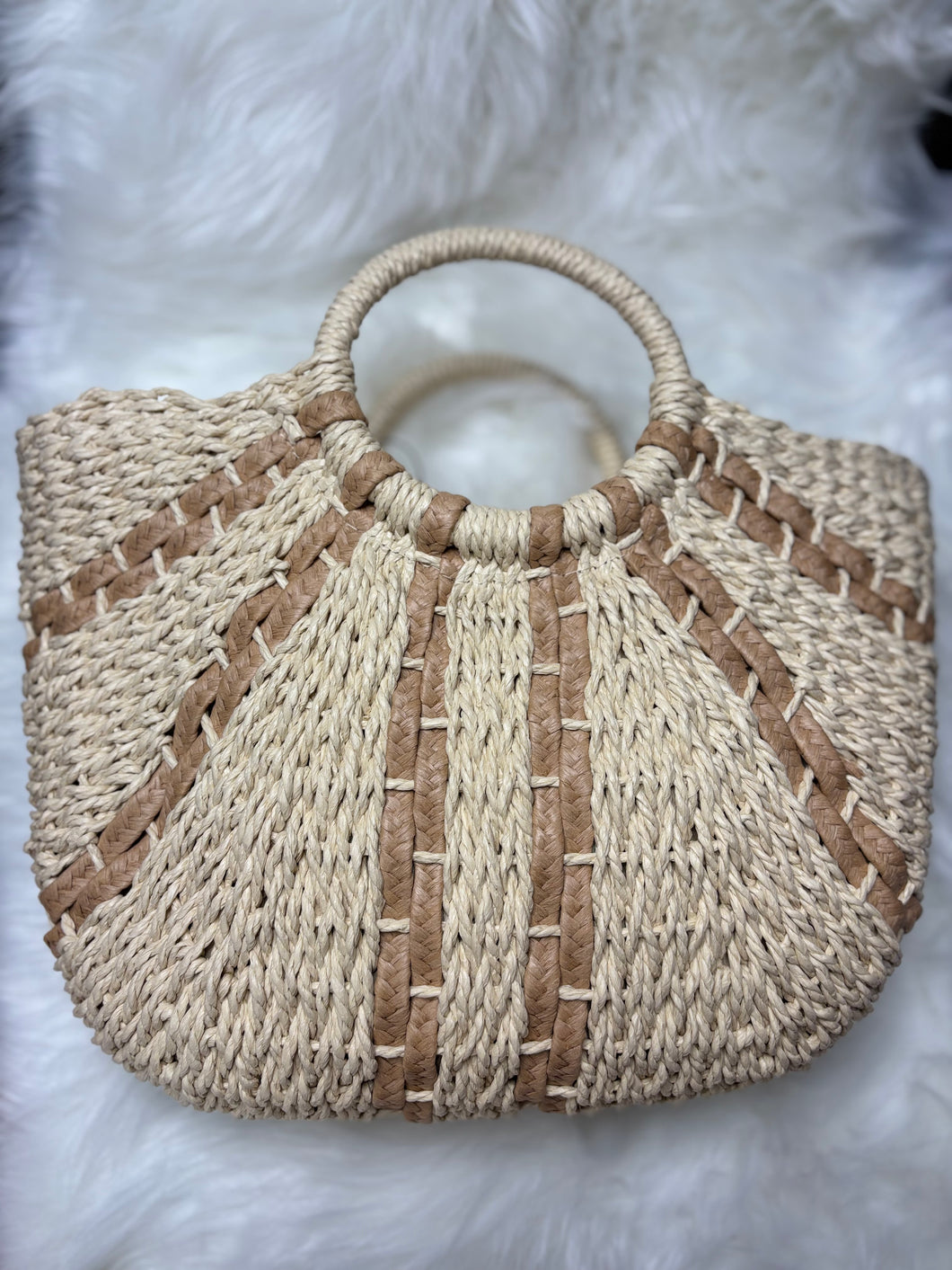Cruising It Line Straw Purse