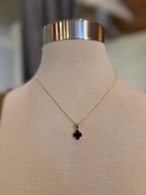 Shell Clover Pendant Necklace