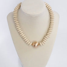 Wood Saucer Beads Short Statement Necklace