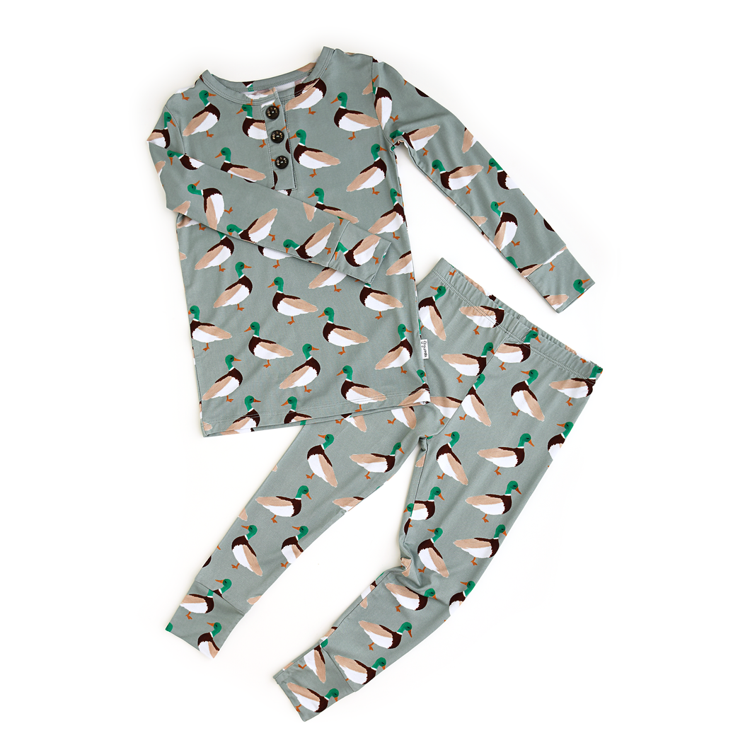 Wilder Duck TWO PIECE Bamboo Kids Lounge Set