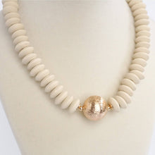 Wood Saucer Beads Short Statement Necklace