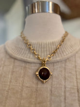 Framed & Faceted Stone Necklace