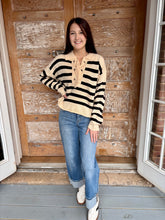 Wanderer's Pullover Top