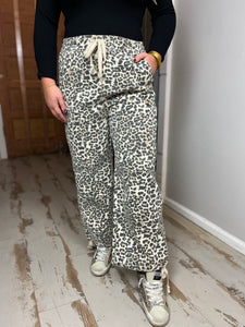 Liza Pull-on Oversized Leopard Pants