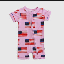 Betty Pink Flag Shorty Zip Bamboo