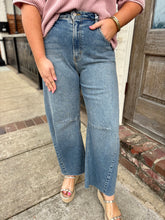 Just Black Relaxed & Ready Barrel Jean