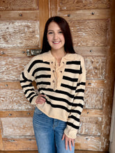 Wanderer's Pullover Top