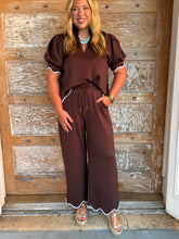 Scallop and Shine Pants