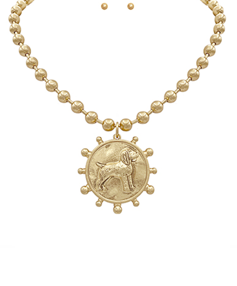 Smokey Dog Necklace Set