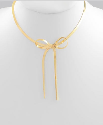 Snake Chain Bow Necklace
