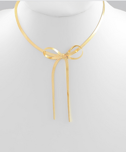 Snake Chain Bow Necklace