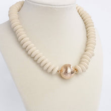 Wood Saucer Beads Short Statement Necklace