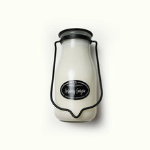 Milkhouse Raspberry Sangria 14 OZ Candle